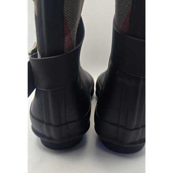 Burberry Euro 37, US Ladies 7 Pre-Owned Mid-Calf Canvas Check Rain Boots - Picture 11 of 11